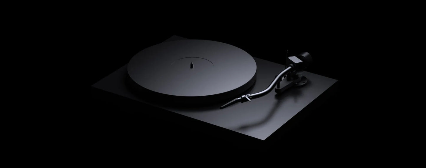 Pro-Ject Debut PRO S Balanced Turntable