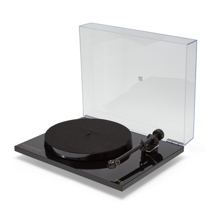 Goldring GR3 Turntable with inbuilt phono stage