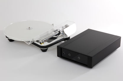 Rega Planar 10 Turntable (Click & Collect Only)