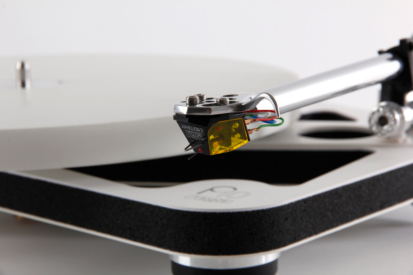 Rega Planar 10 Turntable (Click & Collect Only)