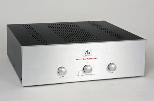 Audio Note M10 Signature Line Pre Amplifier