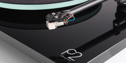 Rega Planar 2 Turntable